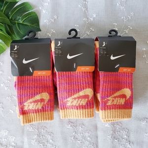NIKE Kids High Crew Socks Shoe Size 13C-3Y Sock Size 6-7 (3 pairs)